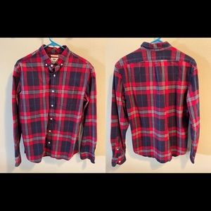 Men’s Plaid Button-down
